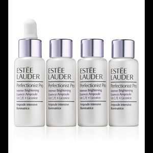 Estée Lauder Perfectionist Pro
Intense Brightening Ampoule w/ Vit C/E + Licorice